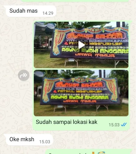Pengiriman Papan Bunga Kayu Putih